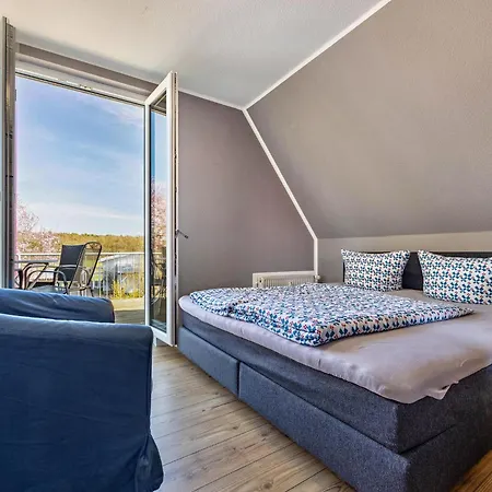 Xxl Reihenhaus Mit Wlan In *