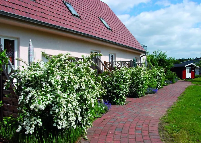 Xxl Reihenhaus Mit Wlan In *